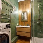 Studio apartment アパート *
